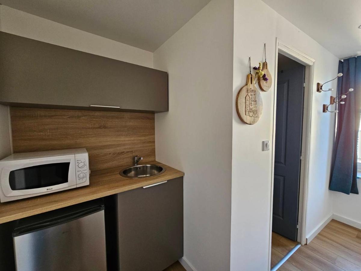 Bed and Breakfast Rue Des Tilleuls Saint-Marcel-les-Sauzet Екстер'єр фото
